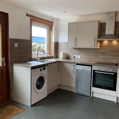 Cladach Cottage - Seafront Isle of Whithorn Exteriör bild
